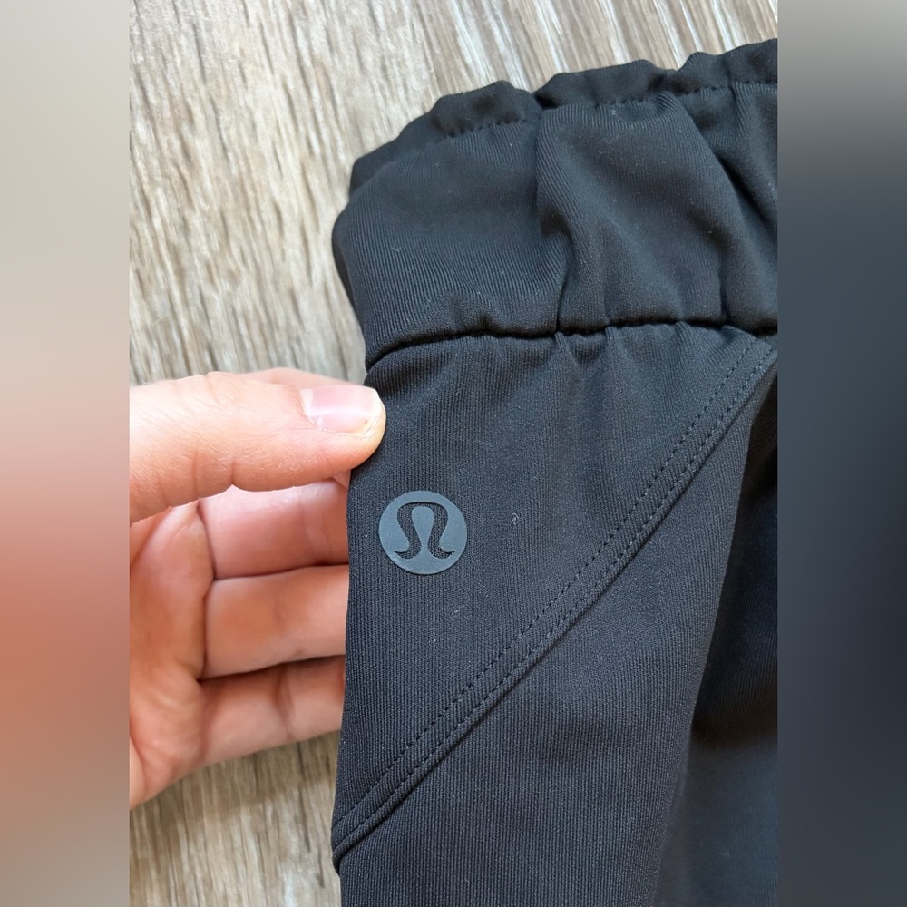 Lululemon Stretch High-Rise Jogger - Black, Size 6 - Picture 6 of 9